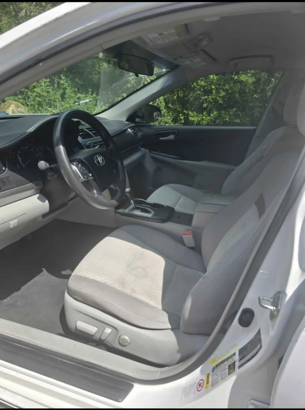 2013 toyota camry. le sedan 4d - $4,500 thumbnail 2