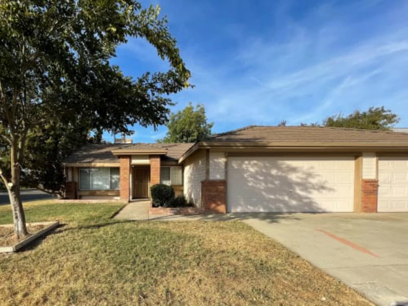 $2,000 / 1238sqft spacious 3 bed & 2 bath thumbnail 9