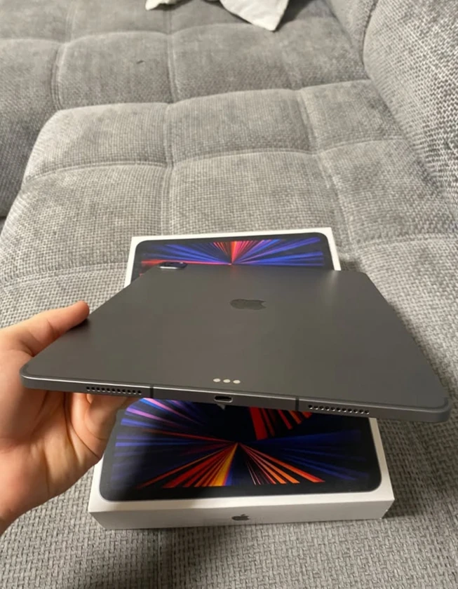 ipad pro 12.9" 128gb m1 cellular space gray (2021) - $300 thumbnail 3