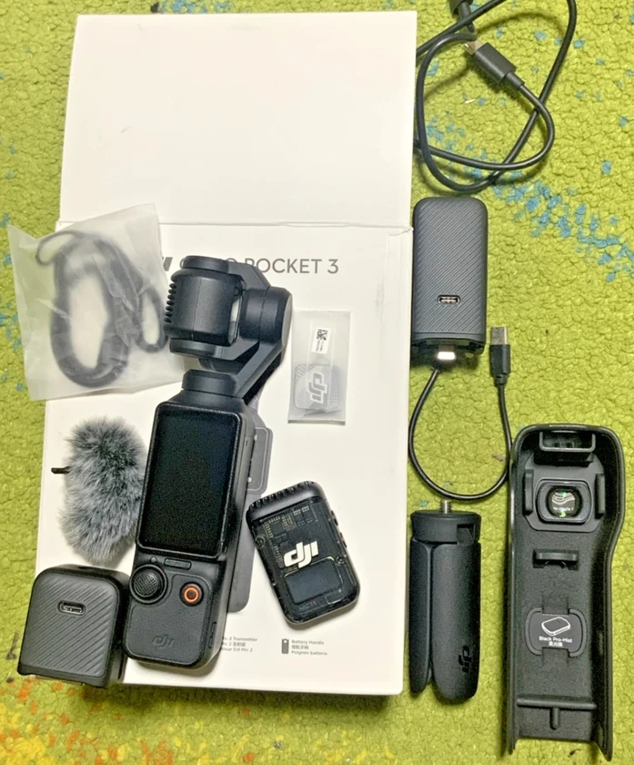 dji osmo pocket 3 creator combo, vlogging camera with 1'' cmos, 4k/120fps - $250 thumbnail 4