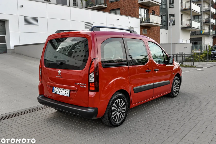 peugeot 2012 - $14,500 thumbnail 4