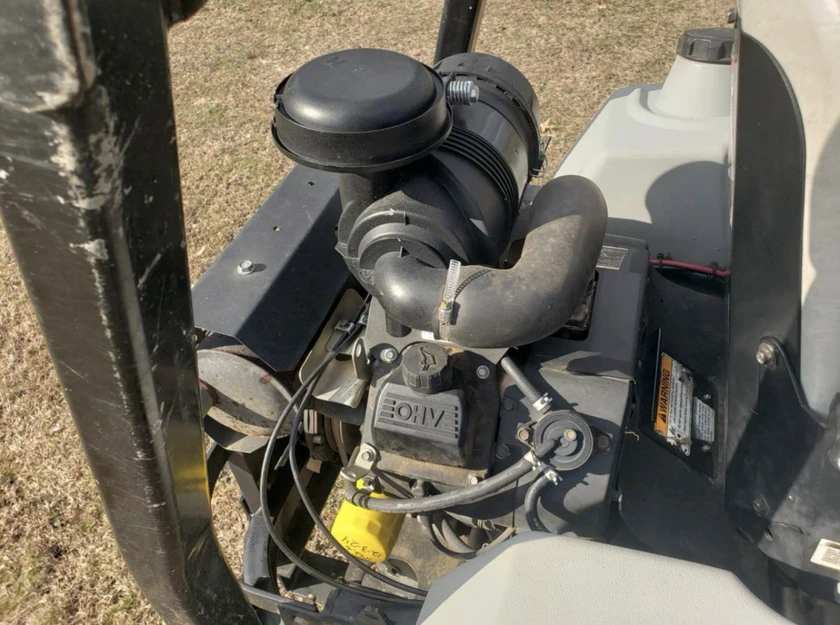 exmark zero turn mower 60" cutlazer z 25hp kohler eng 1167 hours - $689 thumbnail 2