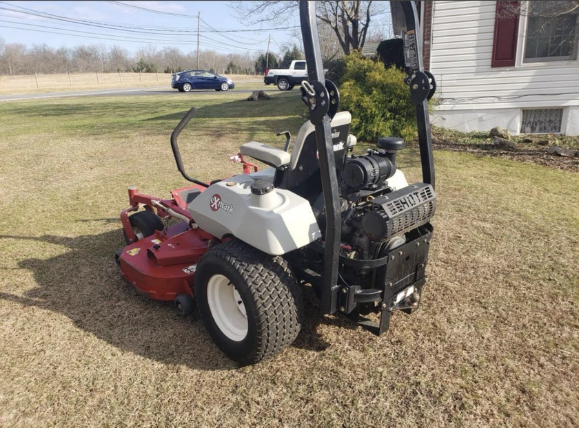 exmark zero turn mower 60" cutlazer z 25hp kohler eng 1167 hours - $689 thumbnail 4