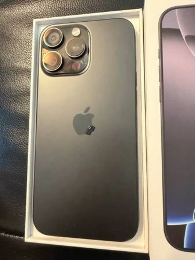 iphone 16 pro max 256gb unlocked like new - sad story behind it 💔 thumbnail 5