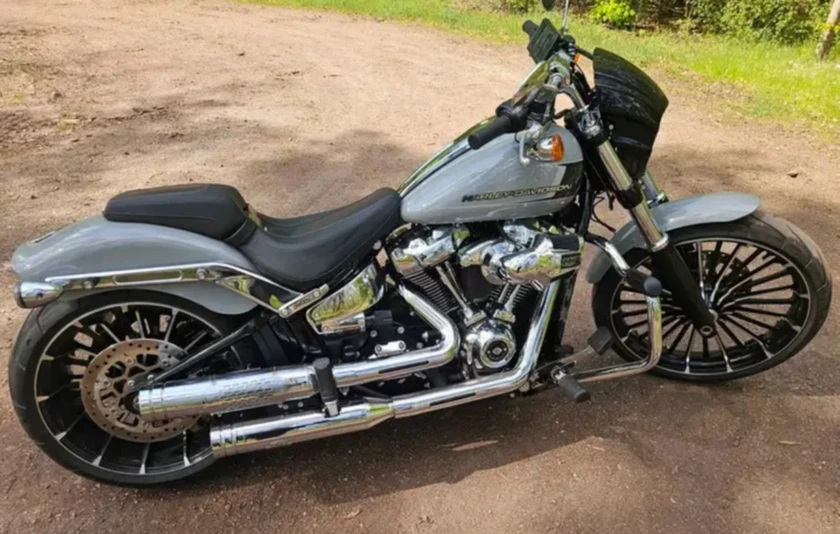 $650 - harley davidson breakout 117. thumbnail 2