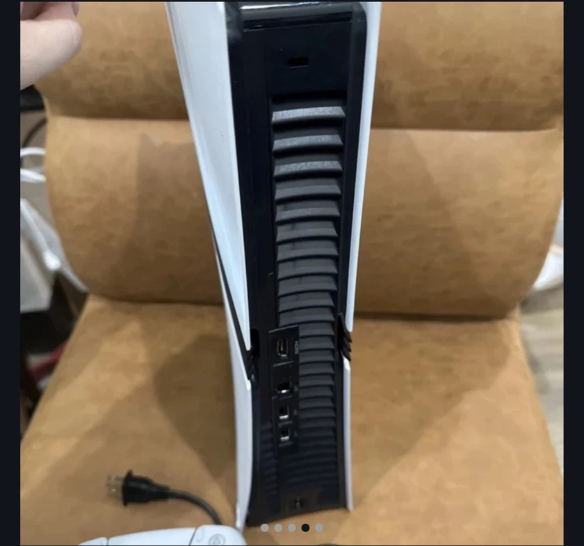 $550 - sony playstation 5 pro console - 2tb ssd - white/black - model cfi - 7019 thumbnail 4