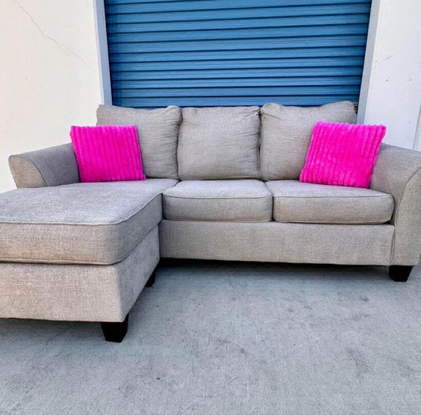 reversible gray sectional couch sofa - $500 thumbnail 6