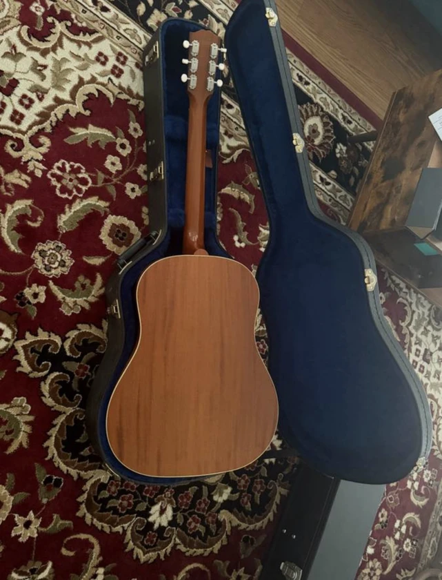 2013 gibson j-35 w/ ohsc - $1,495 thumbnail 6