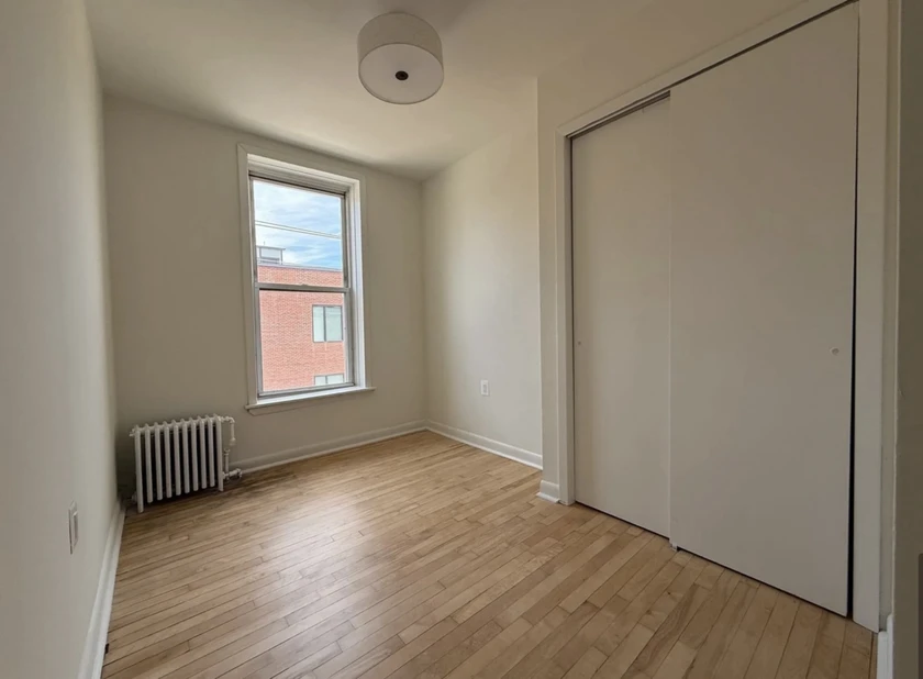 $1,750 / 2br - 950sqft - bright, airy, and move-in ready, this 2-bedroom, 1-bath thumbnail 7