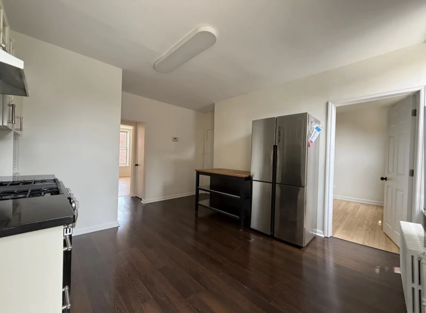 $1,750 / 2br - 950sqft - bright, airy, and move-in ready, this 2-bedroom, 1-bath thumbnail 8