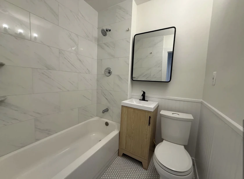 $1,750 / 2br - 950sqft - bright, airy, and move-in ready, this 2-bedroom, 1-bath thumbnail 9