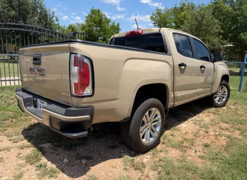 2022 gmc canyon • pickup 4d 5 ft - $22,500 thumbnail 2