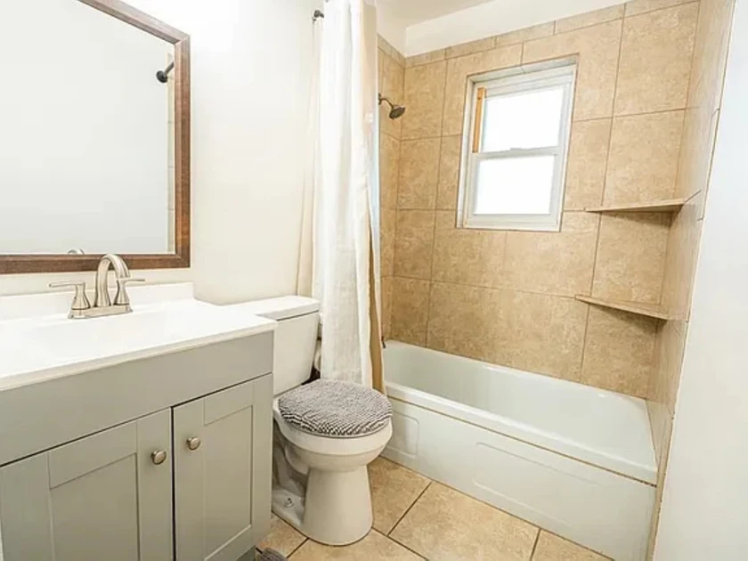 $1,100 / 3br - 1266sqft - house 🏡 for rent: 3 beds 2 bathrooms thumbnail 5