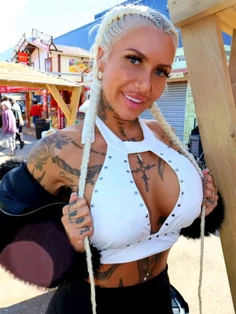 Featured post 1