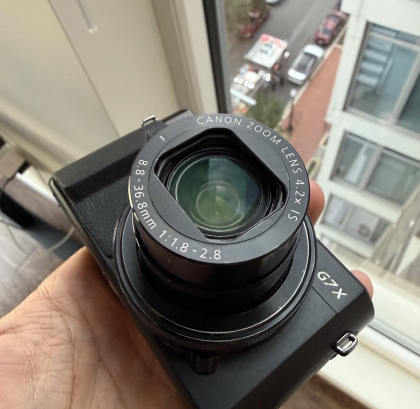 canon camera g7x mark iii - $75 thumbnail 4