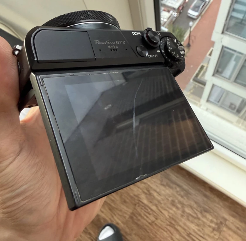 canon camera g7x mark iii - $75 thumbnail 5