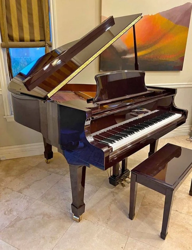 yahama grand baby piano - $2,100 thumbnail 5