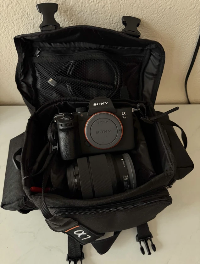 sony a7 lll professional camera thumbnail 3