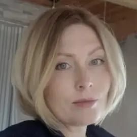 Sally Laramie profile image