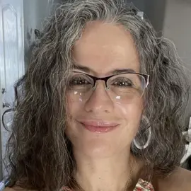 Loranda Peters profile image