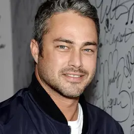 Taylor Kinney profile image