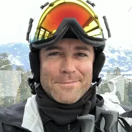 Yannick Bisson profile image