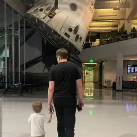 Elon Musk profile image