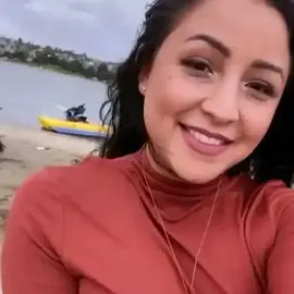 Becky Rose profile image