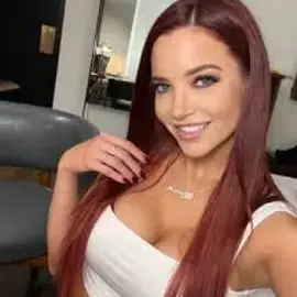 KATE MC CAIN profile image