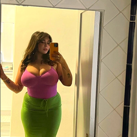 Sarah Rose profile image