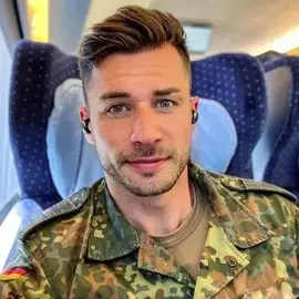 jan Dammenhian profile image