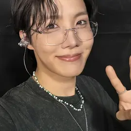 J Hope profile image