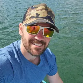 £.Raryomishay profile image