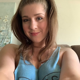 Jennifer Mark profile image