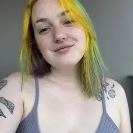 Mary Lona profile image