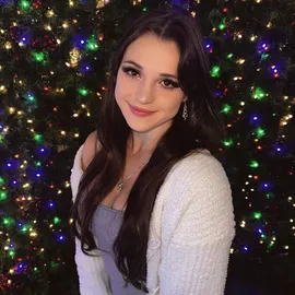 Zoey Ava profile image