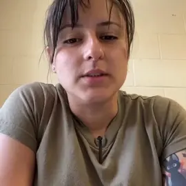 Vivian profile image