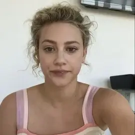 Elise Rose profile image