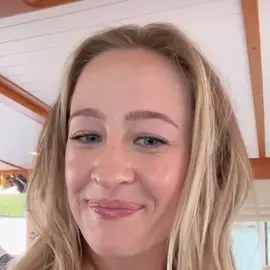 Sofia Carson profile image