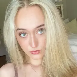 Angelina Caron profile image
