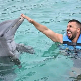 Oliver Smith profile image