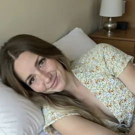 Clara profile image