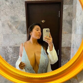 Rose 🌹 profile image