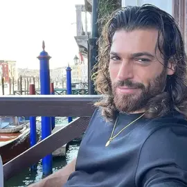 can yaman profile image