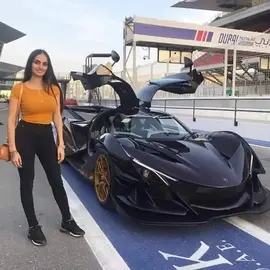 Evan billionaire Kate profile image