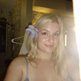 Olivia Charlotte profile image