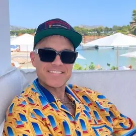 RobbieWilliam profile image