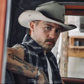 Jay Webber 🎸🎤 profile image
