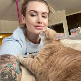 Eliana Ellen profile image