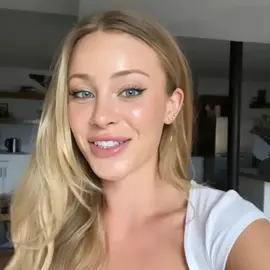 Daisy Keech profile image